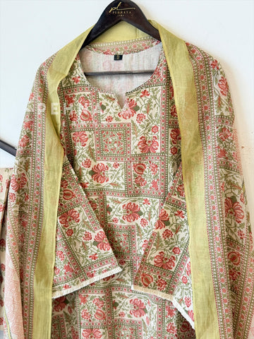 Printed Cotton Suit with bell Sleeves-6219