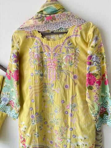 Embroidered Lawn Suit with Scallop Dupatta-1704