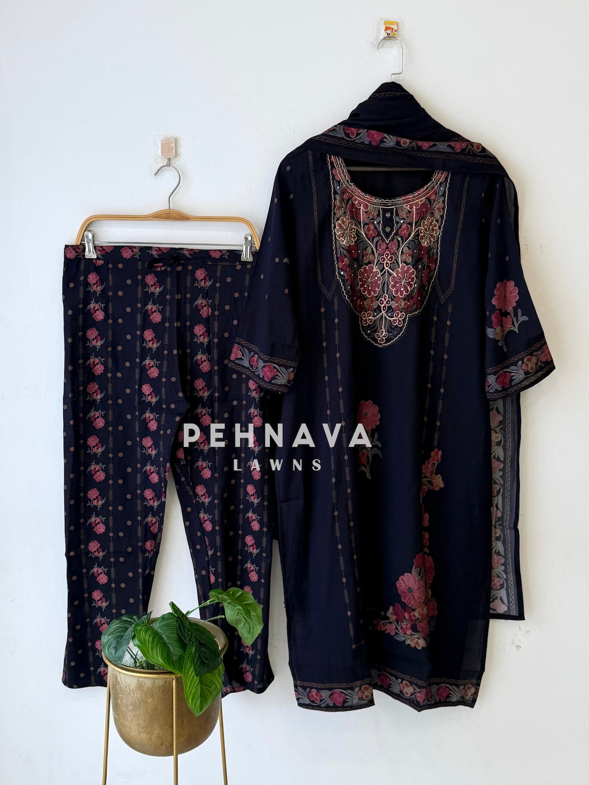 Floral Printed Muslin Three-Piece Set-20839