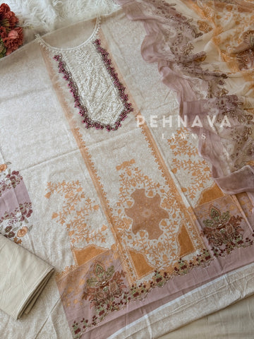 Signature Printed Lawn Unstitched Suit-1896