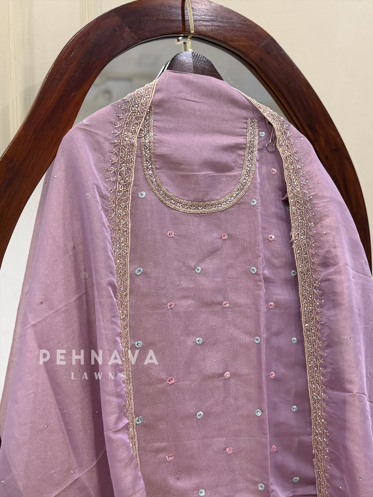 Tissue Handworked Unstitched Suit