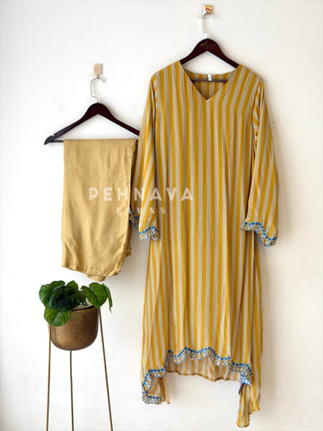 Embroidered Crepe Two Piece Set-SN6109