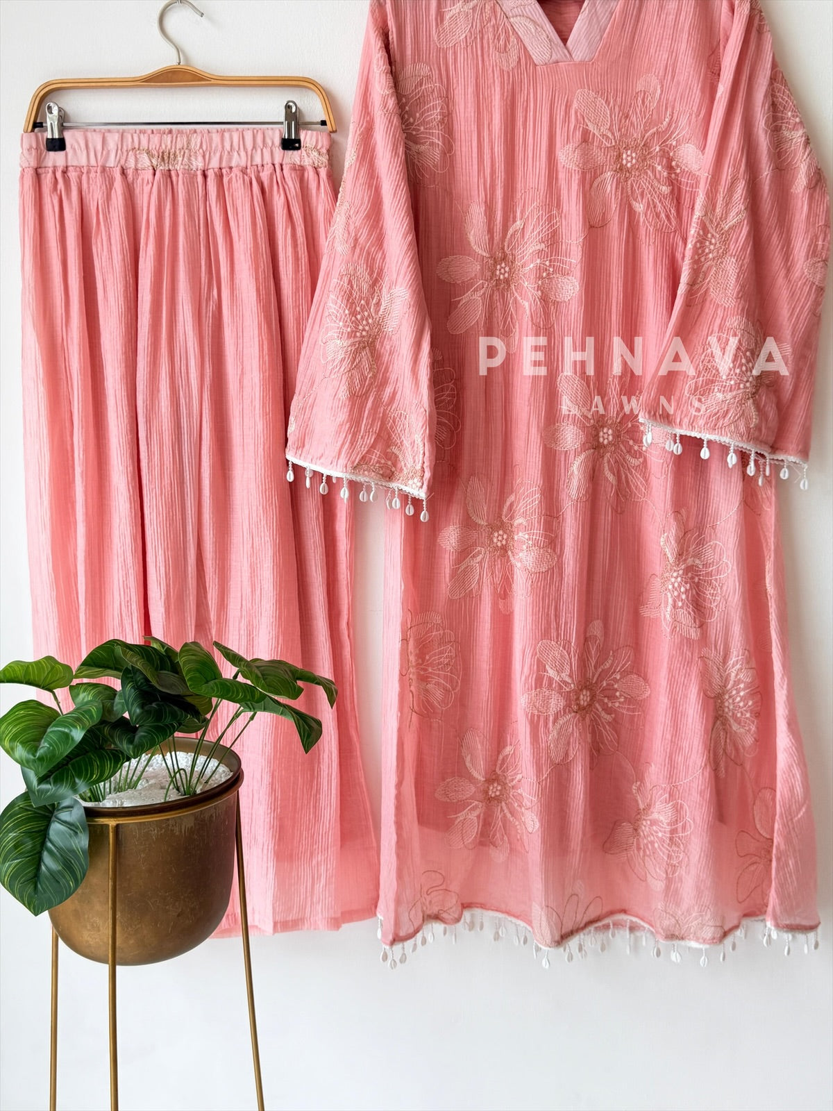 Soft Floral Embroidery Ensemble-4148 - Pehnava Lawns