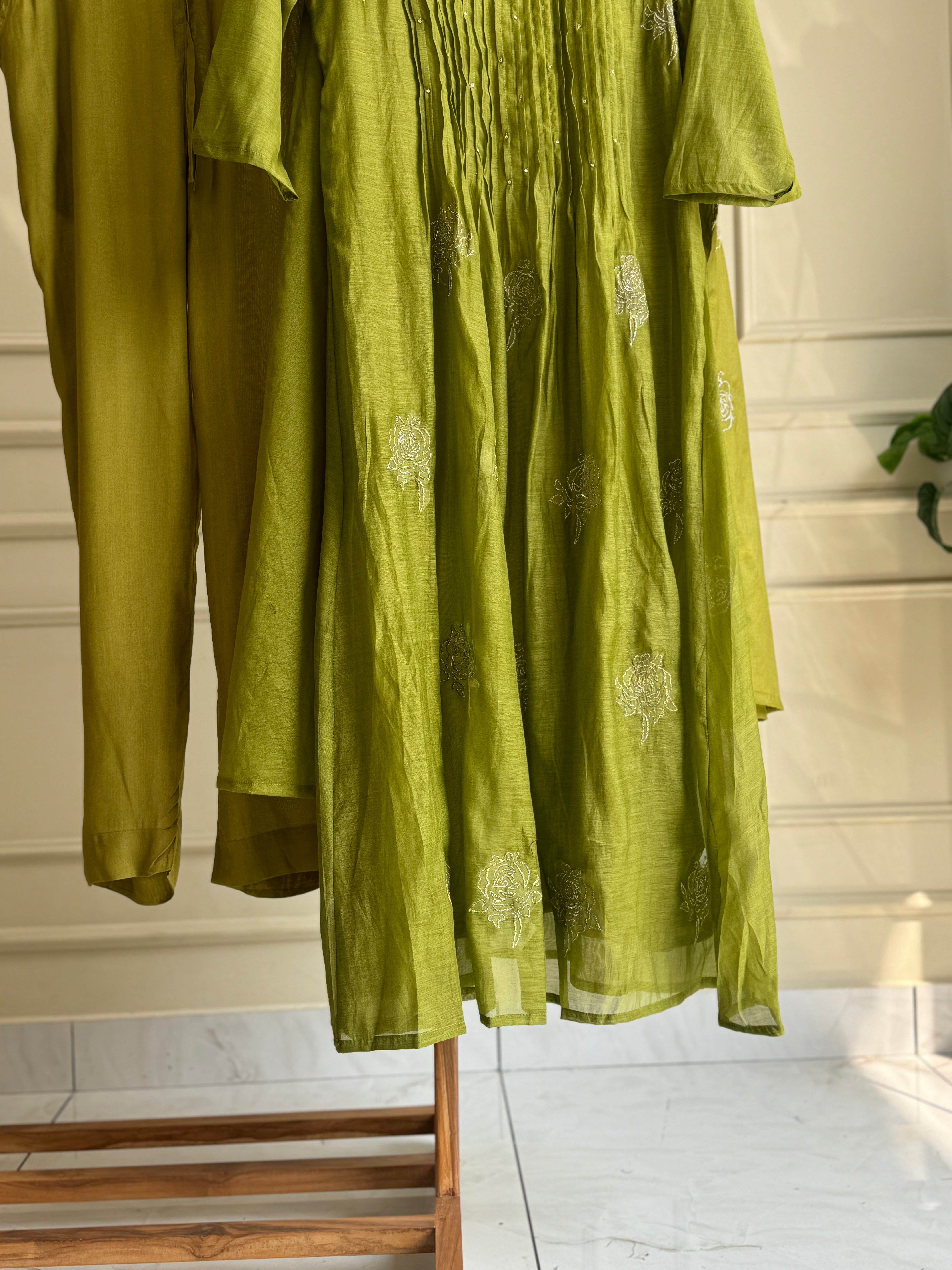 Premium mul silk pleated embroidered suit -color options 4468