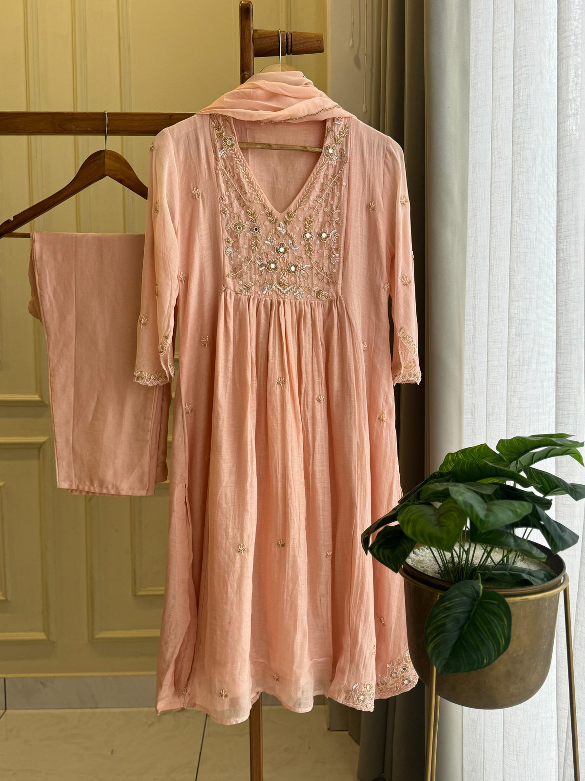 Mulchandheri Panel Cut Handwork Detailing Suit