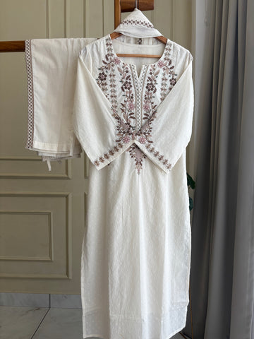 Elegant Cotton Embroidered suit-0302