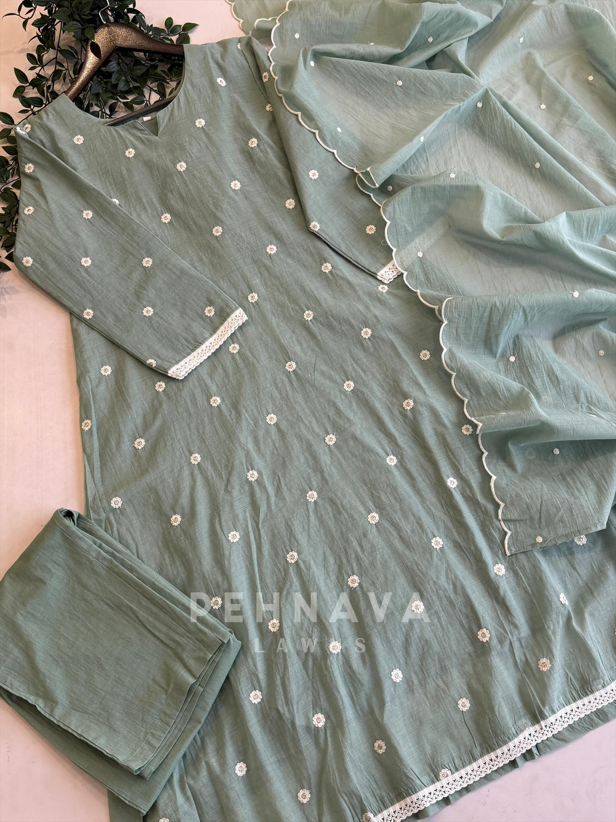 Premium Scallop Anarkali suit