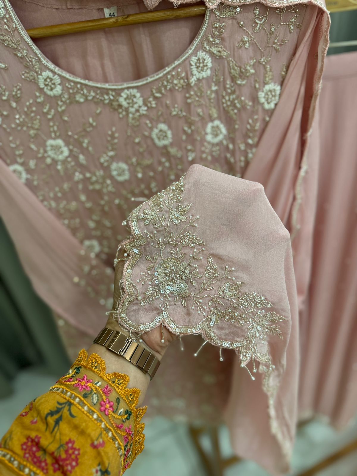 Heavy Handworked suit with sharara-9067