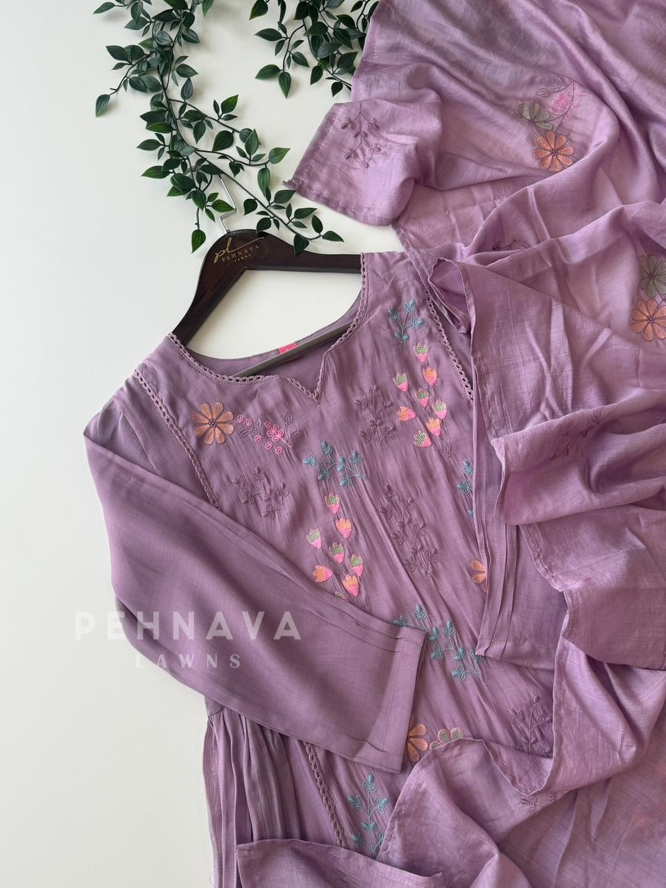 Floral Chanderi Ethnic suit 3187 JS16