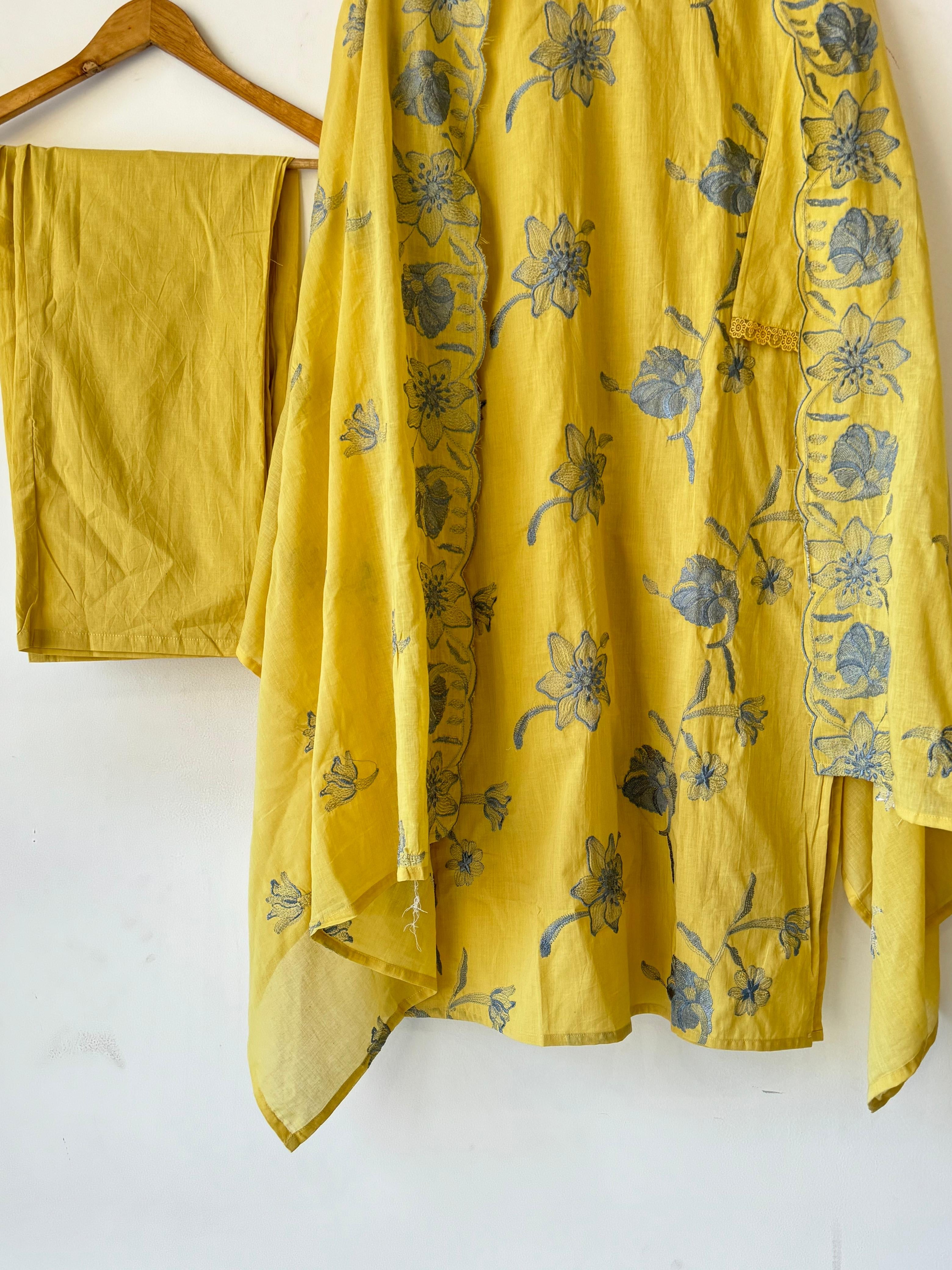 Embroidered Premium Cotton Suit Set - Pehnava Lawns