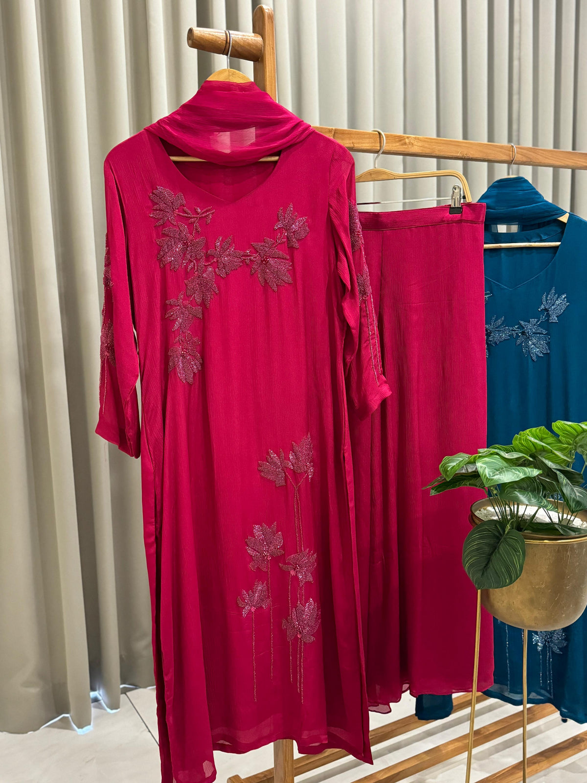 Floral Handworked Chinnon Salwar Kameez - Pehnava Lawns