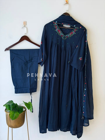 Thread Embroidered Cotton Suit Set-B275