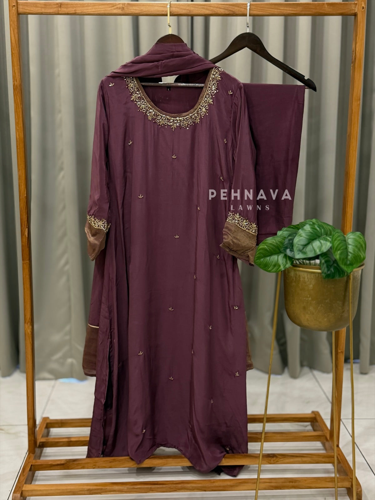 Premium Handworked Ensemble-4756