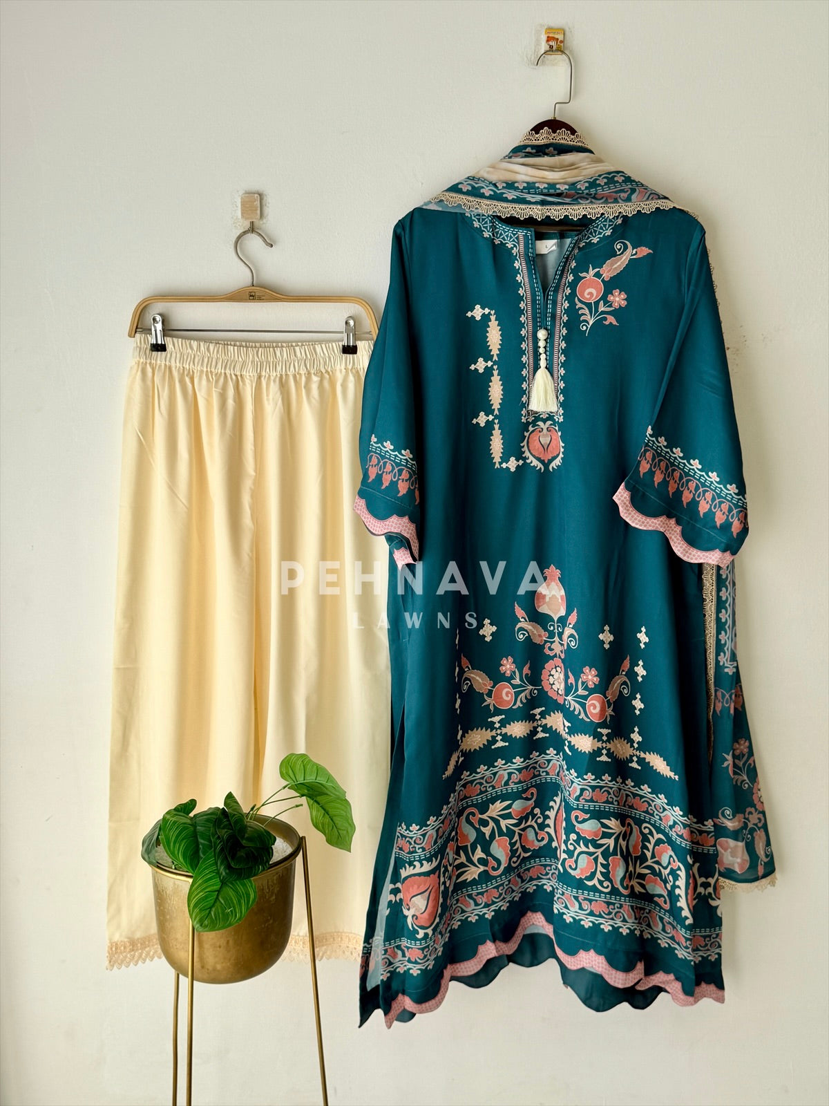 Printed Three Piece Suit J6165