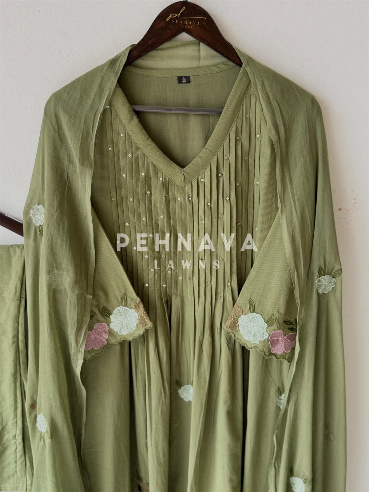 Soft- Cotton Pin Tuck Detailed Suit-6221