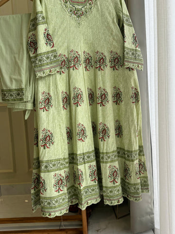 Cotton Floral-Anarkali with lace work and embroidered neck