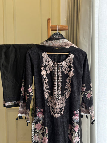 Floral Printed Pak-Suit-005