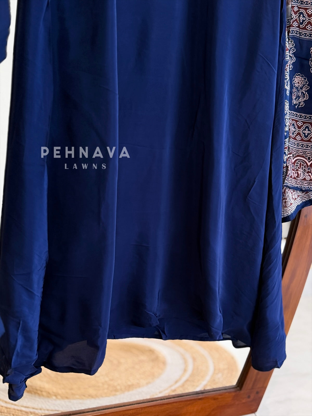 Contrast Printed Dupatta Suit Set