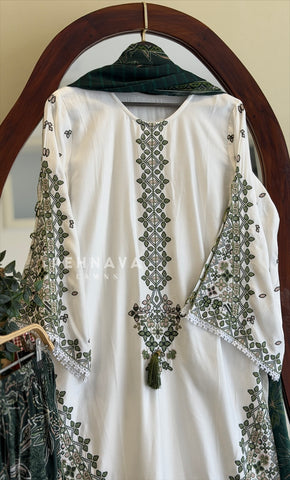 Floral Embroidered Farshi Salwar