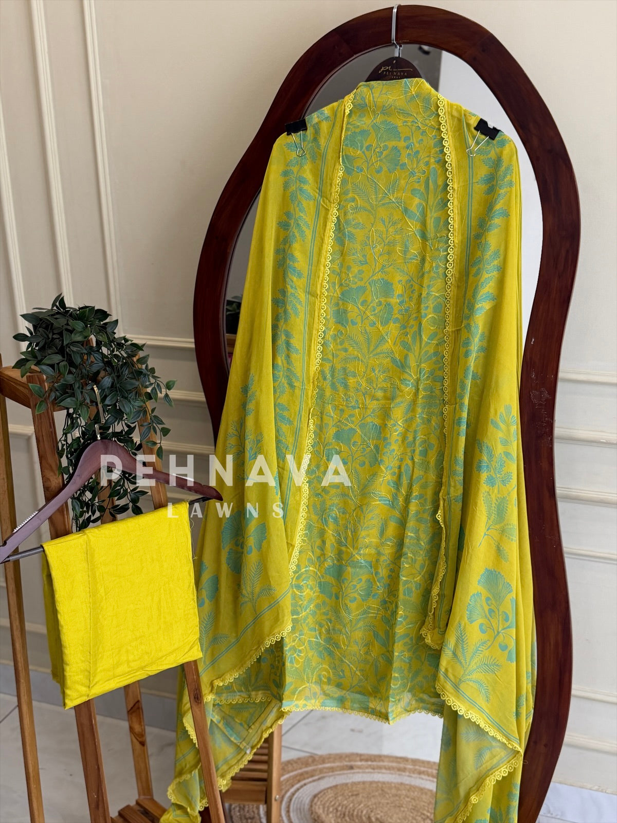 Floral Embroidered Unstitched Suit 4287