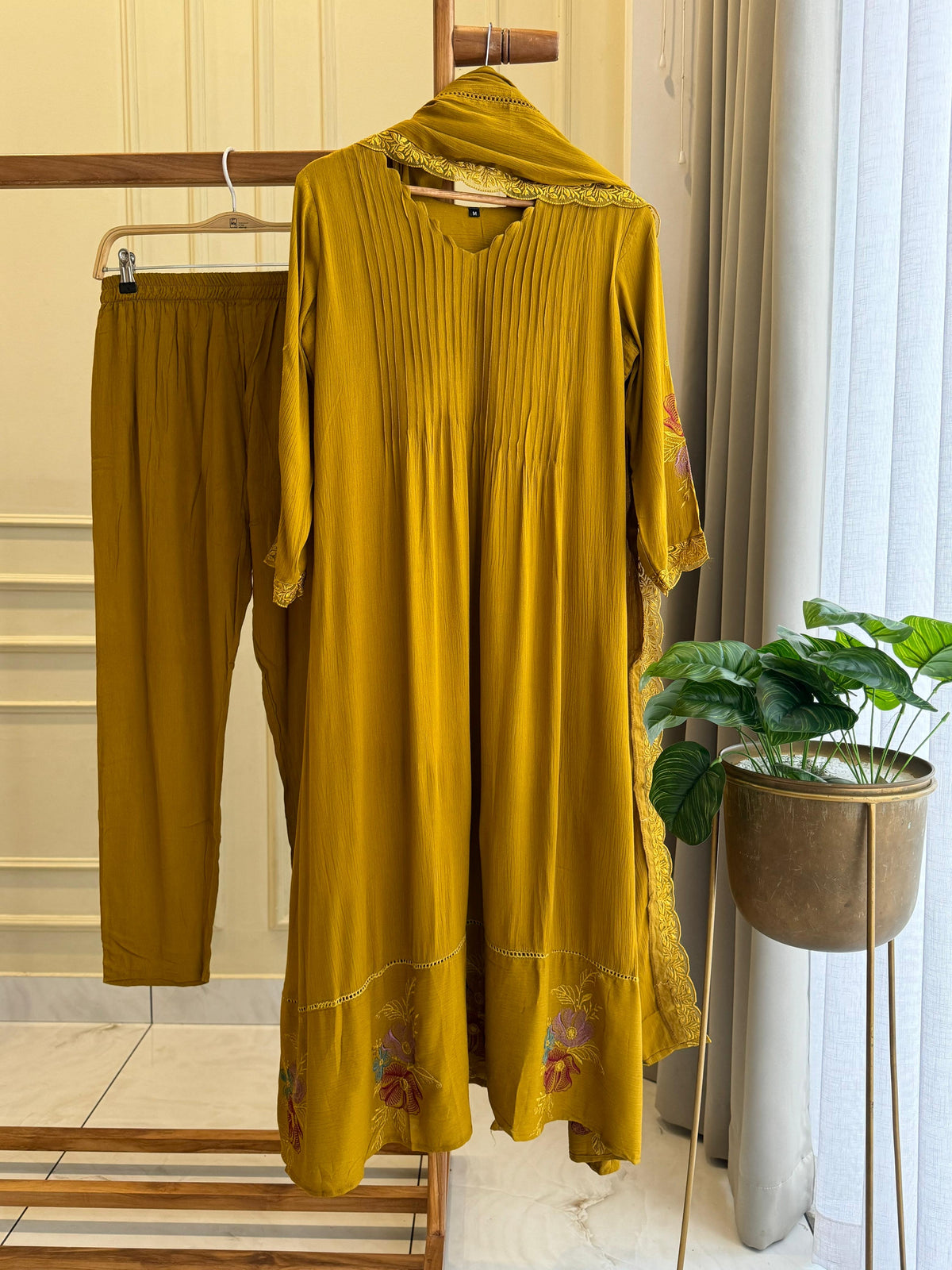 Rayon Anarkali Pleated Suit