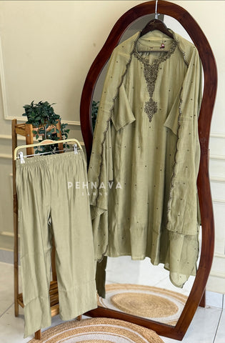Embroidered Yoke Suit Set 13168