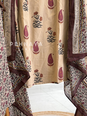 Paisley Printed Suit Set 12001-004