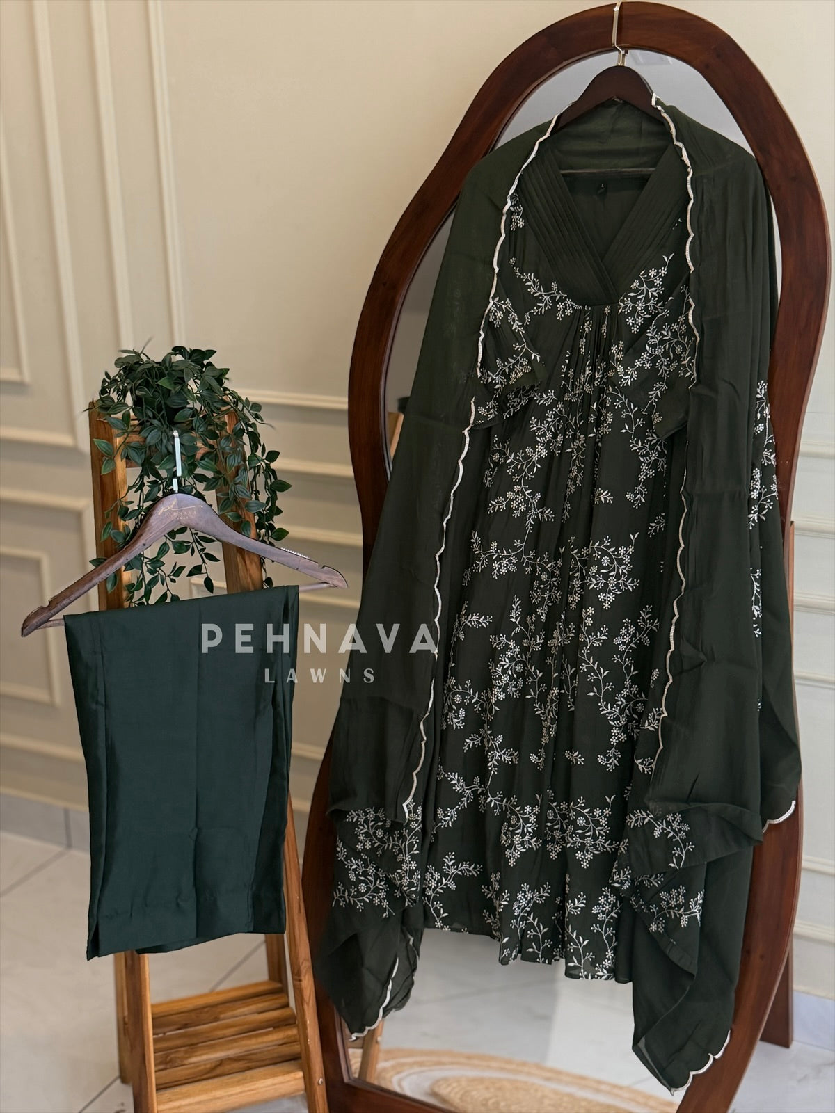 Scallop Border Embroidered Suit Set-13156 - Pehnava Lawns