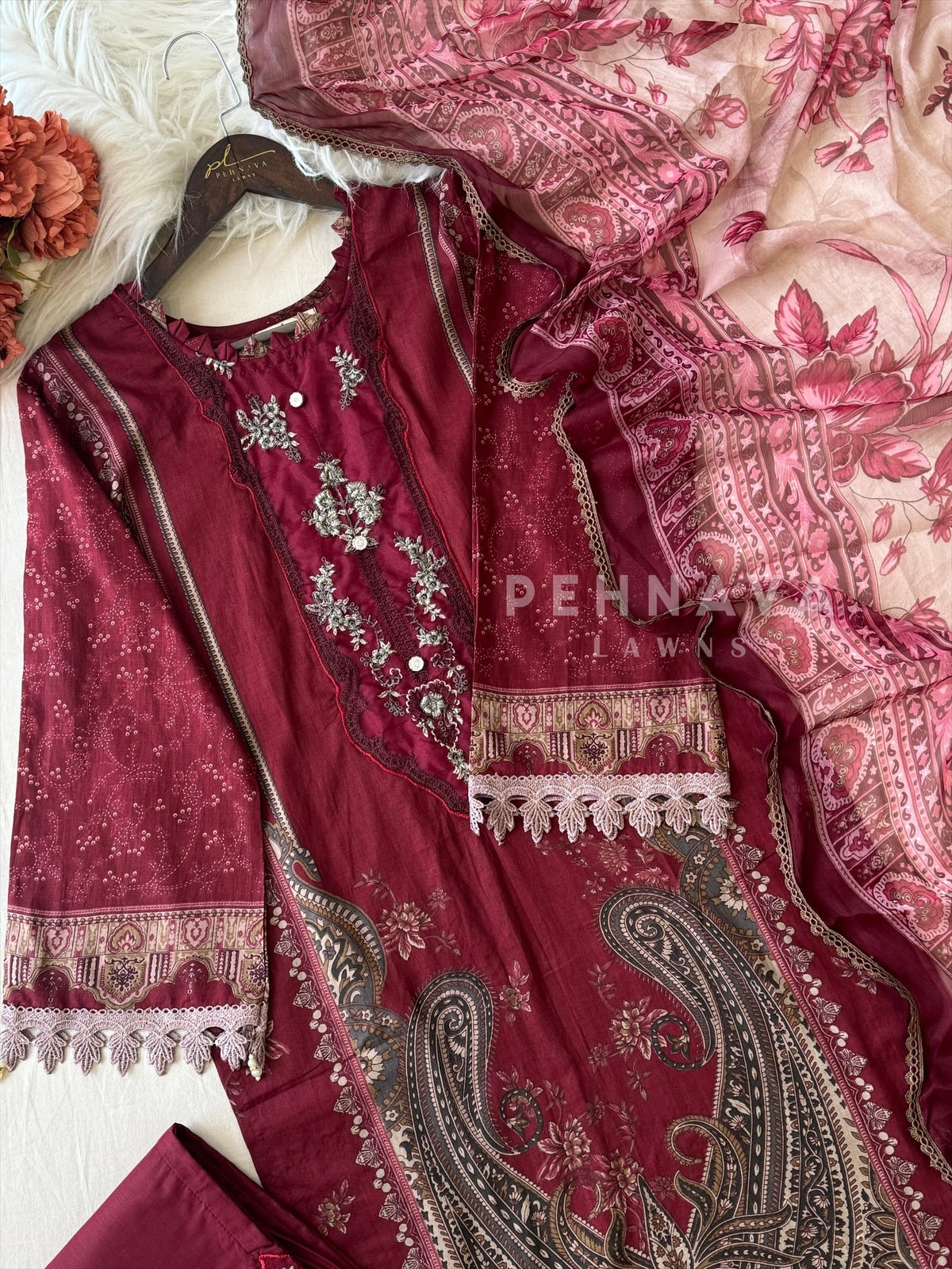 Embroidery Print Suit