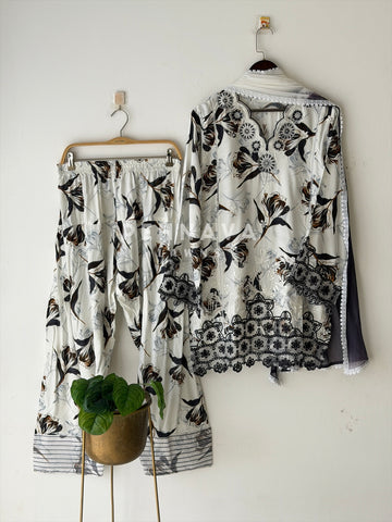Floral Printed Farshi Salwar LRC281