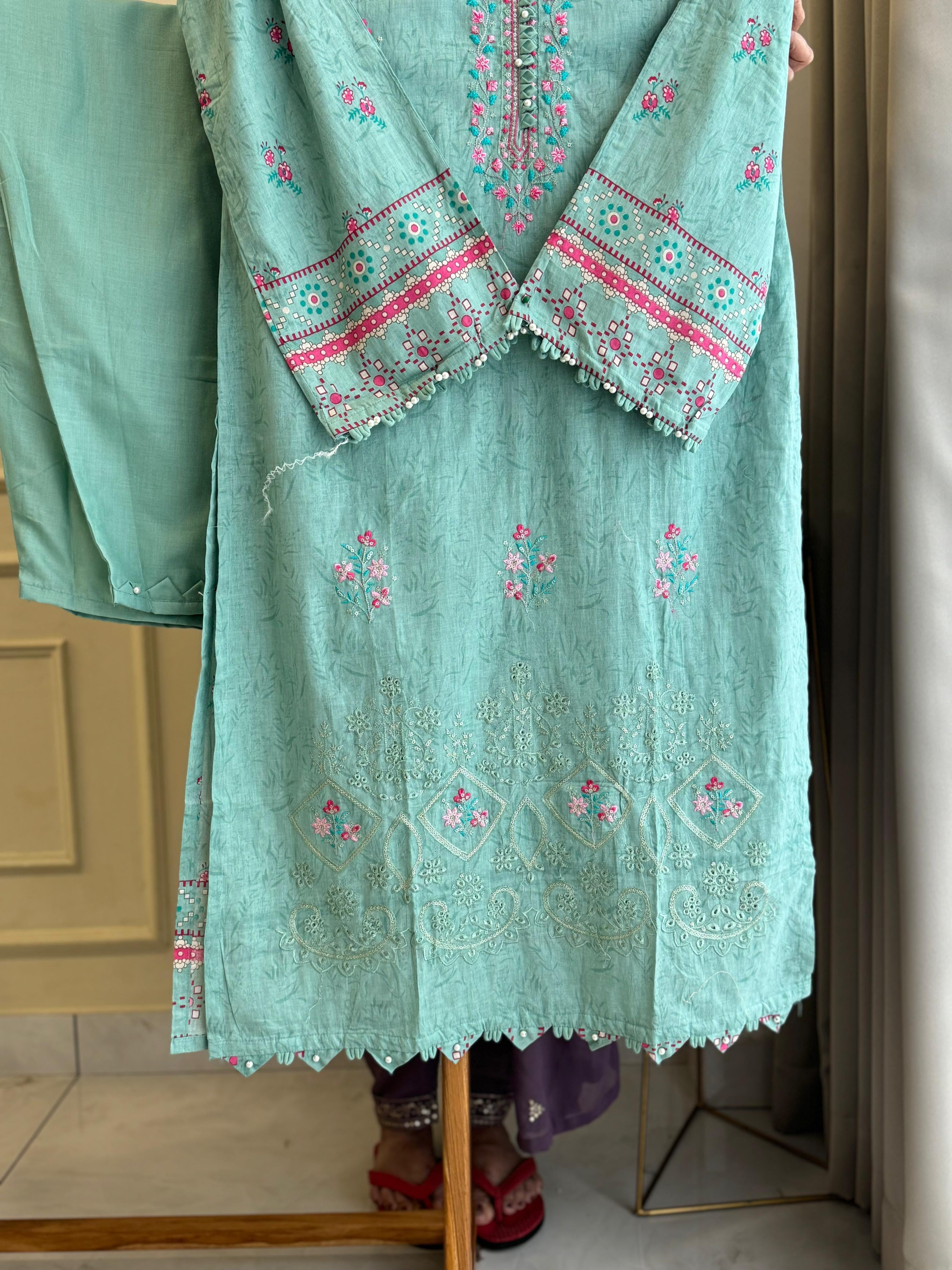 New Stylish Pakistani Salwar-1