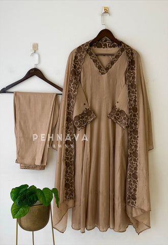 Floral Embroidered Three Piece Ensemble N1557