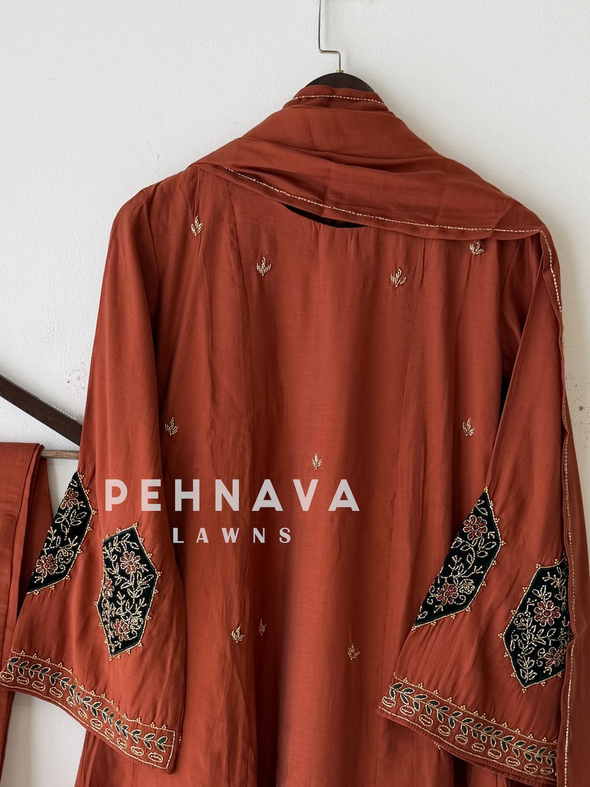 Handworked Anarkali Set with Velvet Detailing(25-30 Days Dispatch Time)