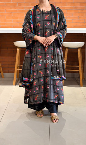 Printed Crepe Suit Set 5066