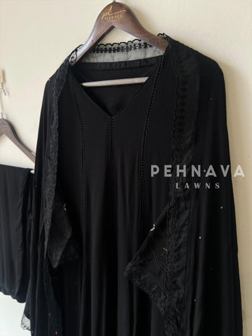 Lace Detail Crinkled Rayon Suit