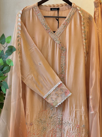Dhanak Three piece luxurious suit DL-0330