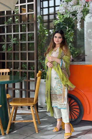 Green Cotton Suit With Chiffon Dupatta