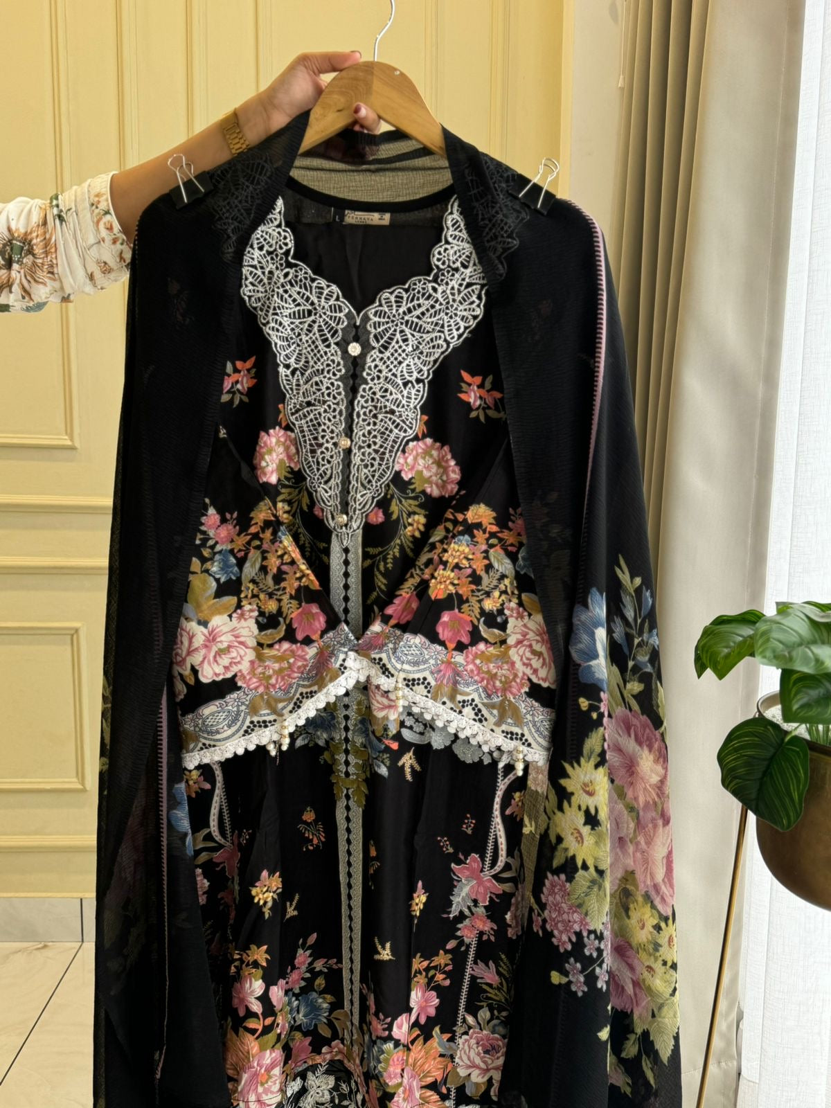 Black Printed Pakistani Salwar-5