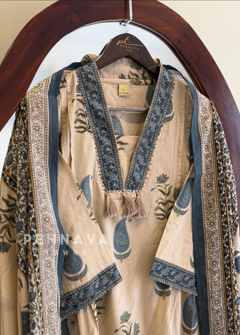 Paisley Printed Suit Set 12001-004