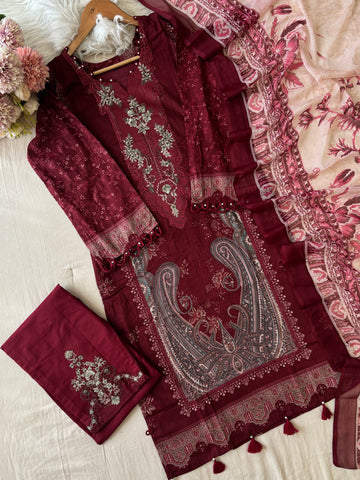 New Ready to wear Pakistani Embroidered Suit - Pehnava Lawns