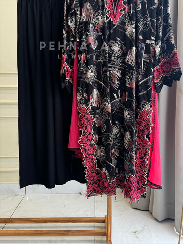 Floral Embroidery Kurtha set-New Colours LRC 143 - Pehnava Lawns