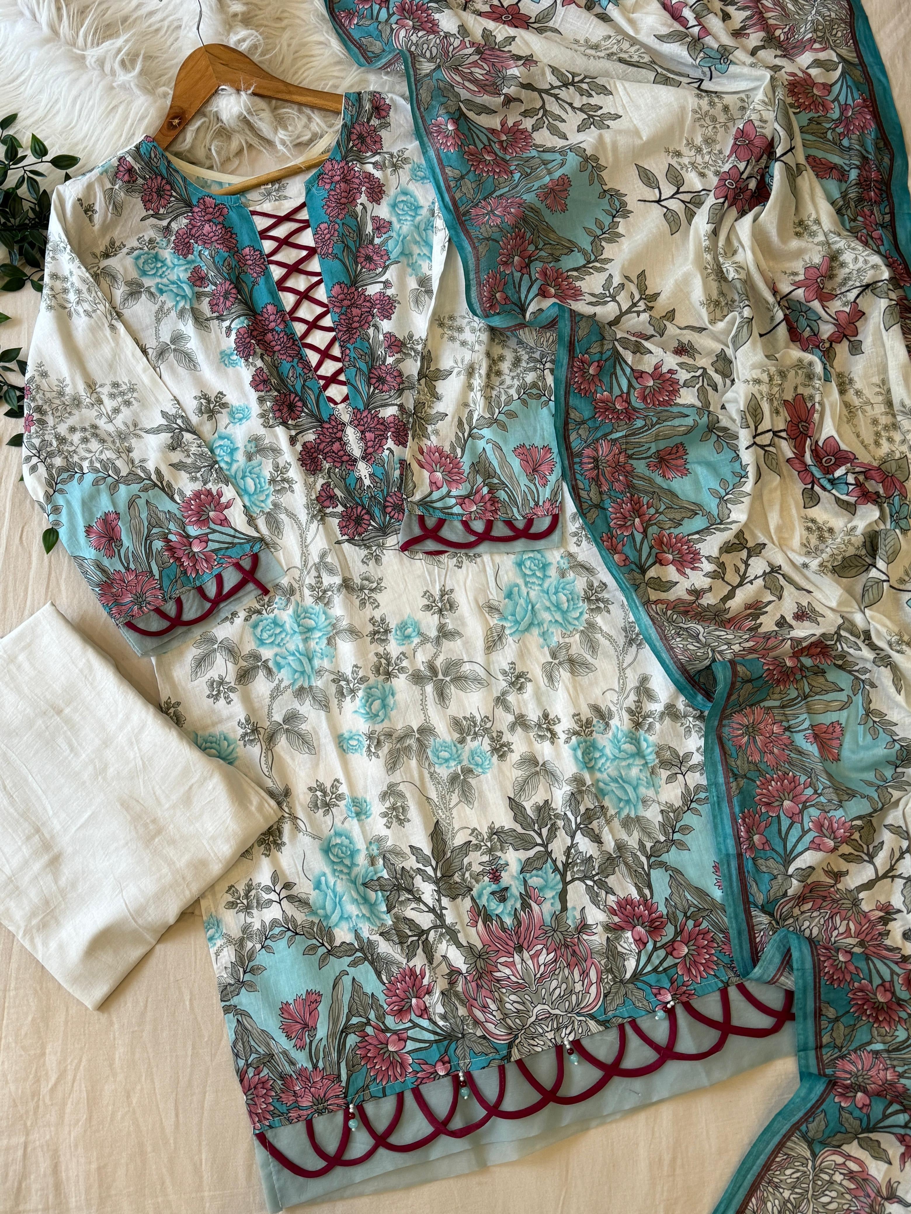 Floral neckline suit with dupatta - Pehnava Lawns