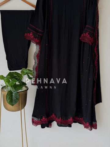 Lace‑Trimmed Panel Cut Ensemble-6219 - Pehnava Lawns