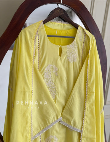 Mulcotton Embroidered Suit B106