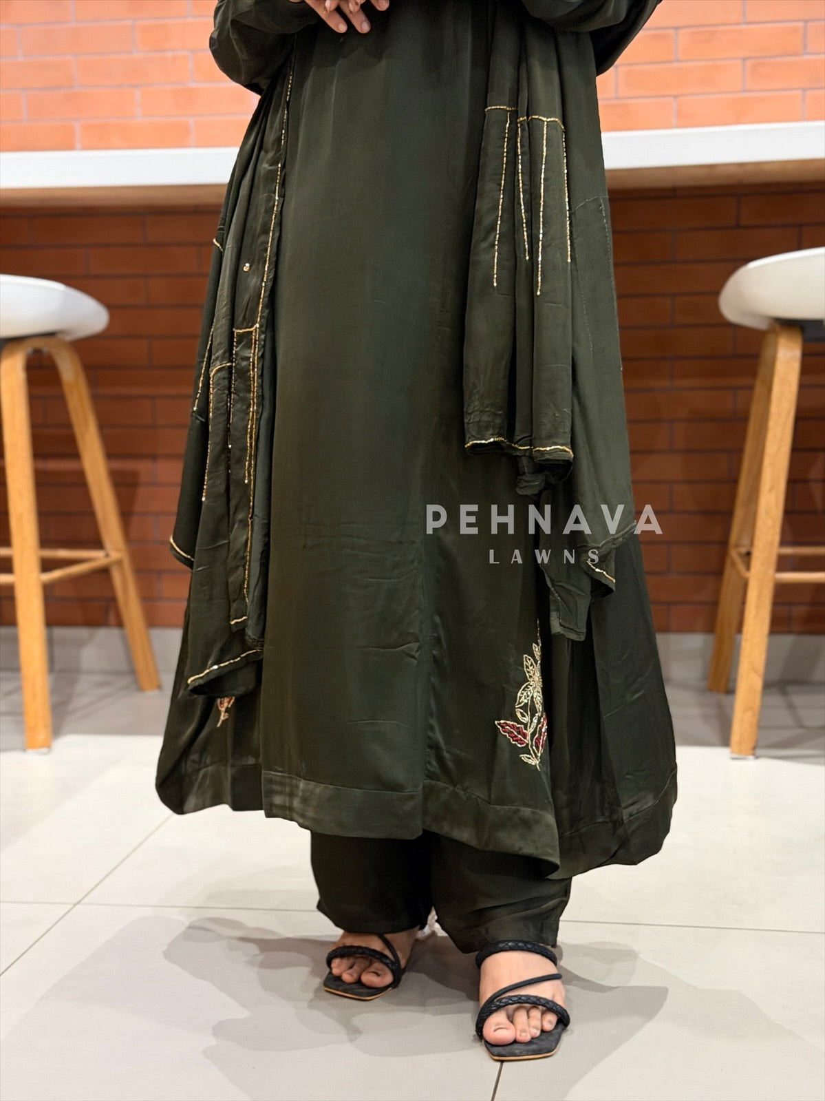 Panel Handworked Ensemble