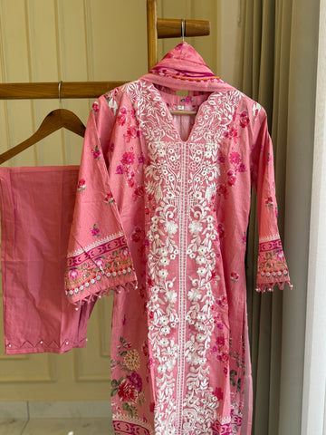 Pure  Cotton suit with embroidered patches and detailings-6