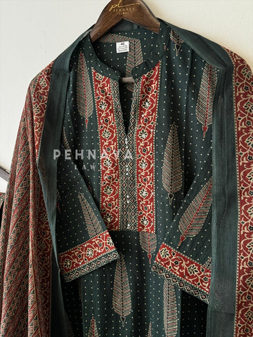 Classic Work Print Suit-No.11/3 - Pehnava Lawns