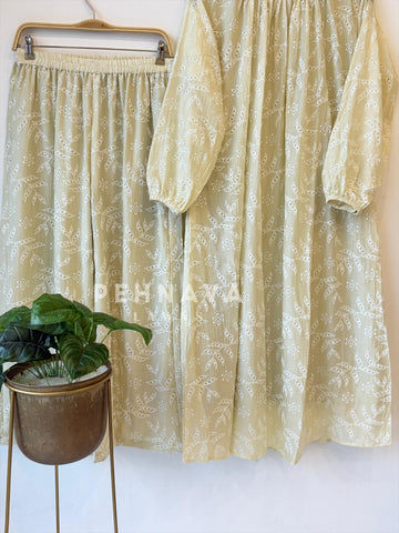 Soft Floral Embroidery Set-4192
