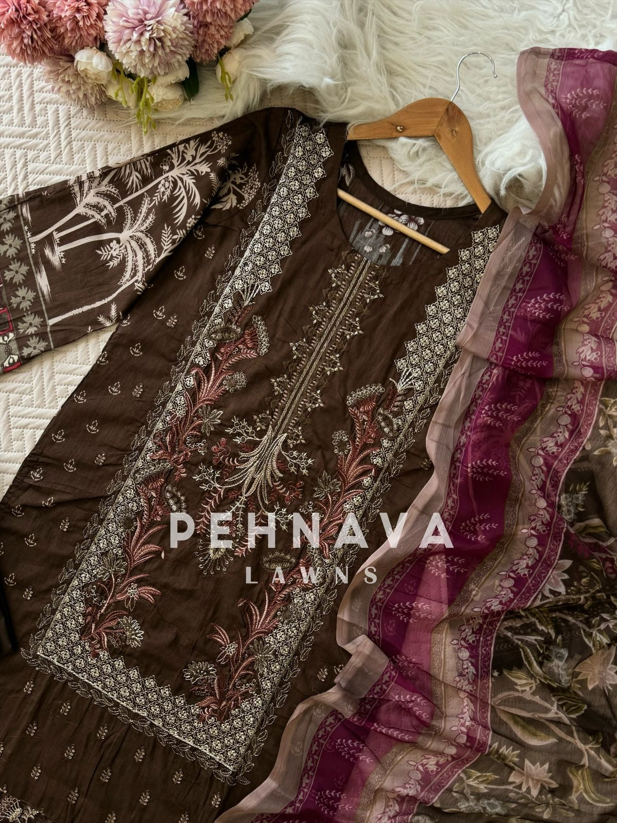 New Cotton Embroidered Suit with Chiffon/Cotton Dupatta-3374