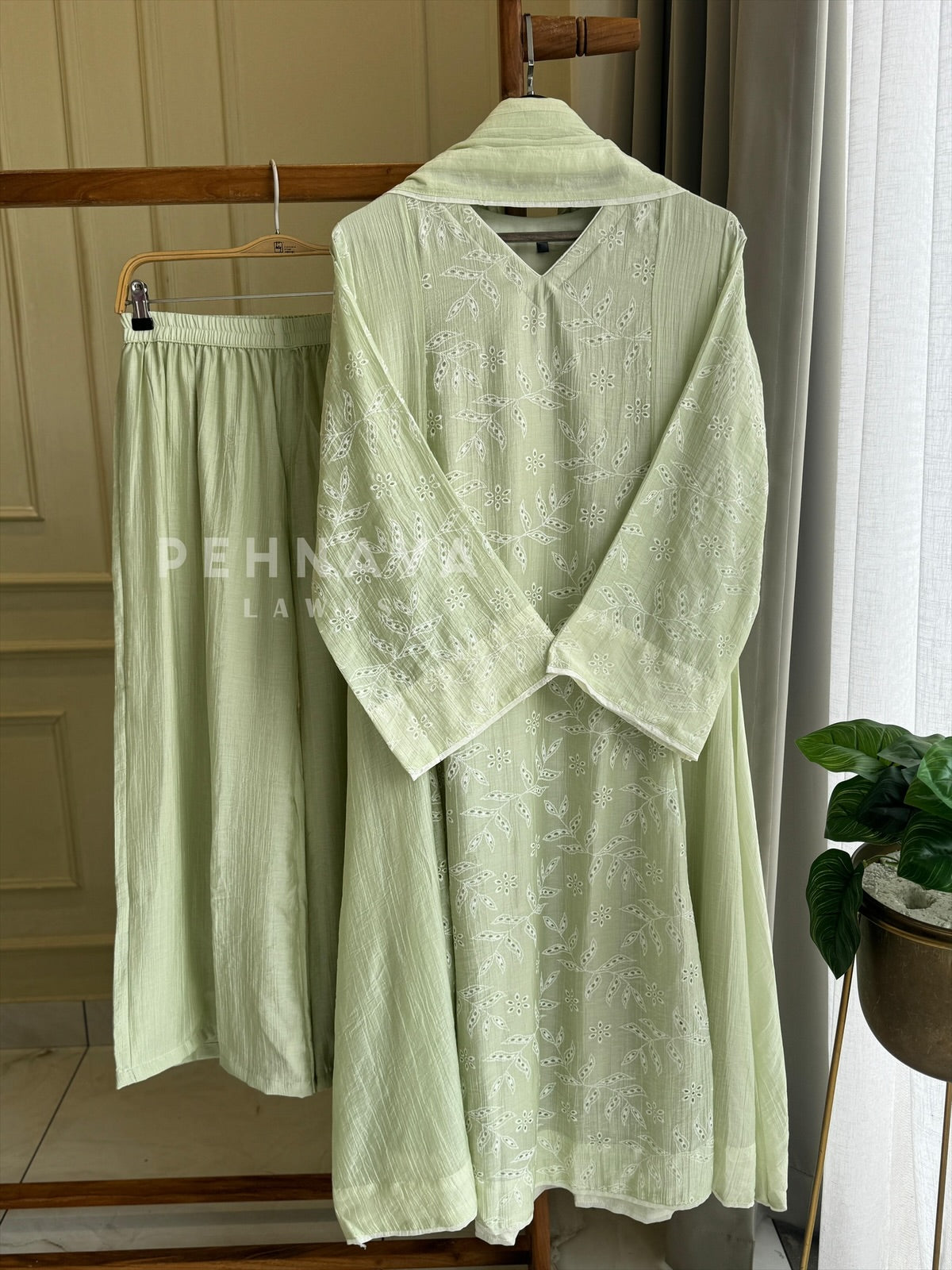 Soft Floral Embroidery Set